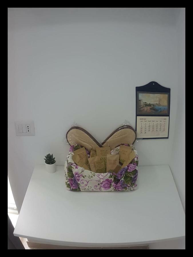 Ginevra'S Apartment 나폴리 외부 사진